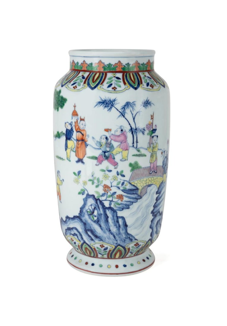 CHINESE DOUCAI 100 BOYS MOTIF VASE,