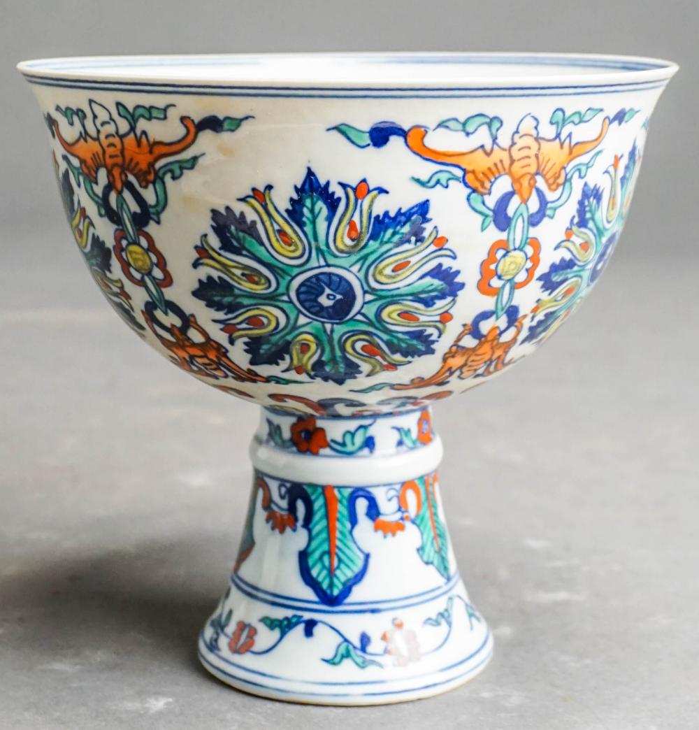 CHINESE 'DOUCAI' ENAMEL DECORATED