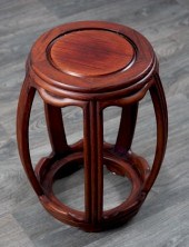 CHINESE DRUM FORM GARDEN SEATC