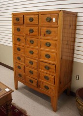 CHINESE ELMWOOD APOTHECARY CHE