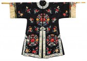 CHINESE EMBROIDERED LADY'S ROB