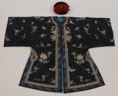 CHINESE EMBROIDERED SILK ROBE