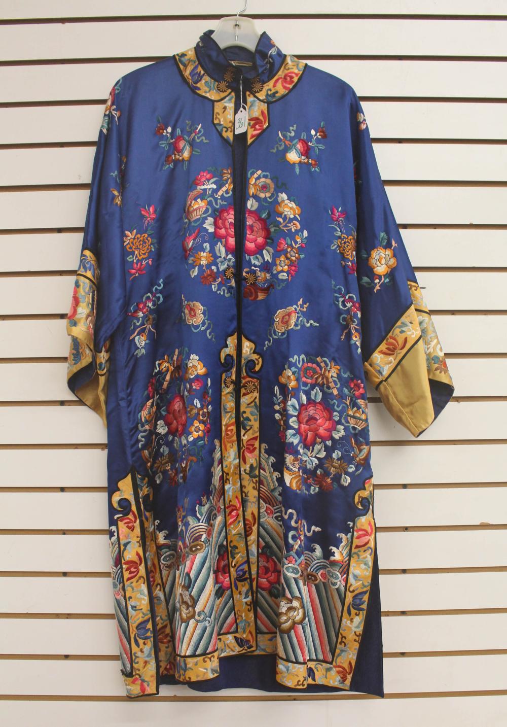 CHINESE EMBROIDERED SILK