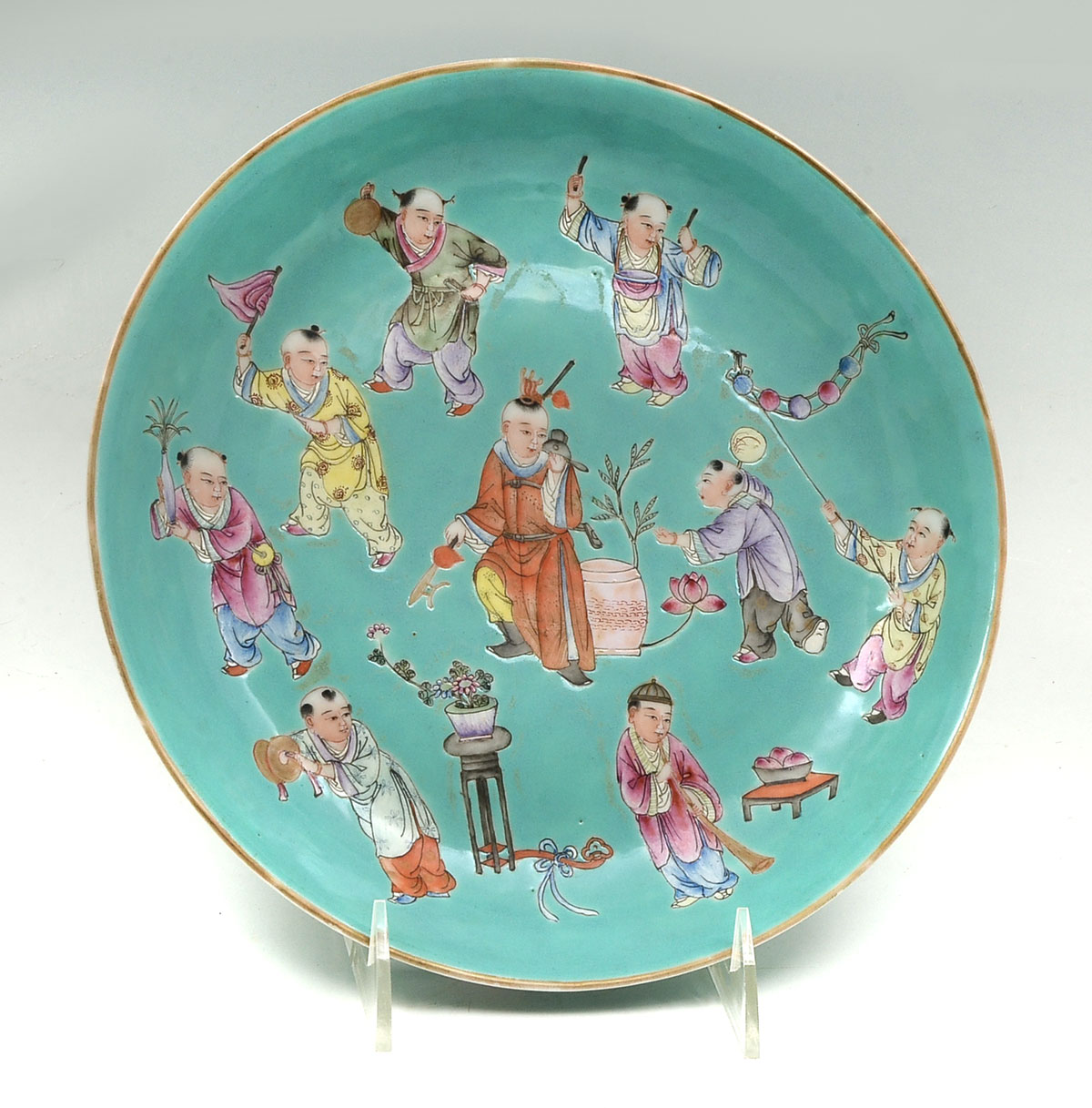 CHINESE ENAMELED FIGURAL BOWL:
