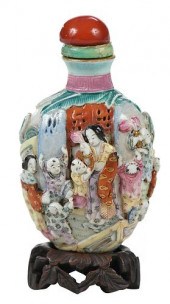 CHINESE ENAMELED PORCELAIN SNU
