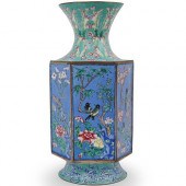 CHINESE ENAMELED VASEDESCRIPTI