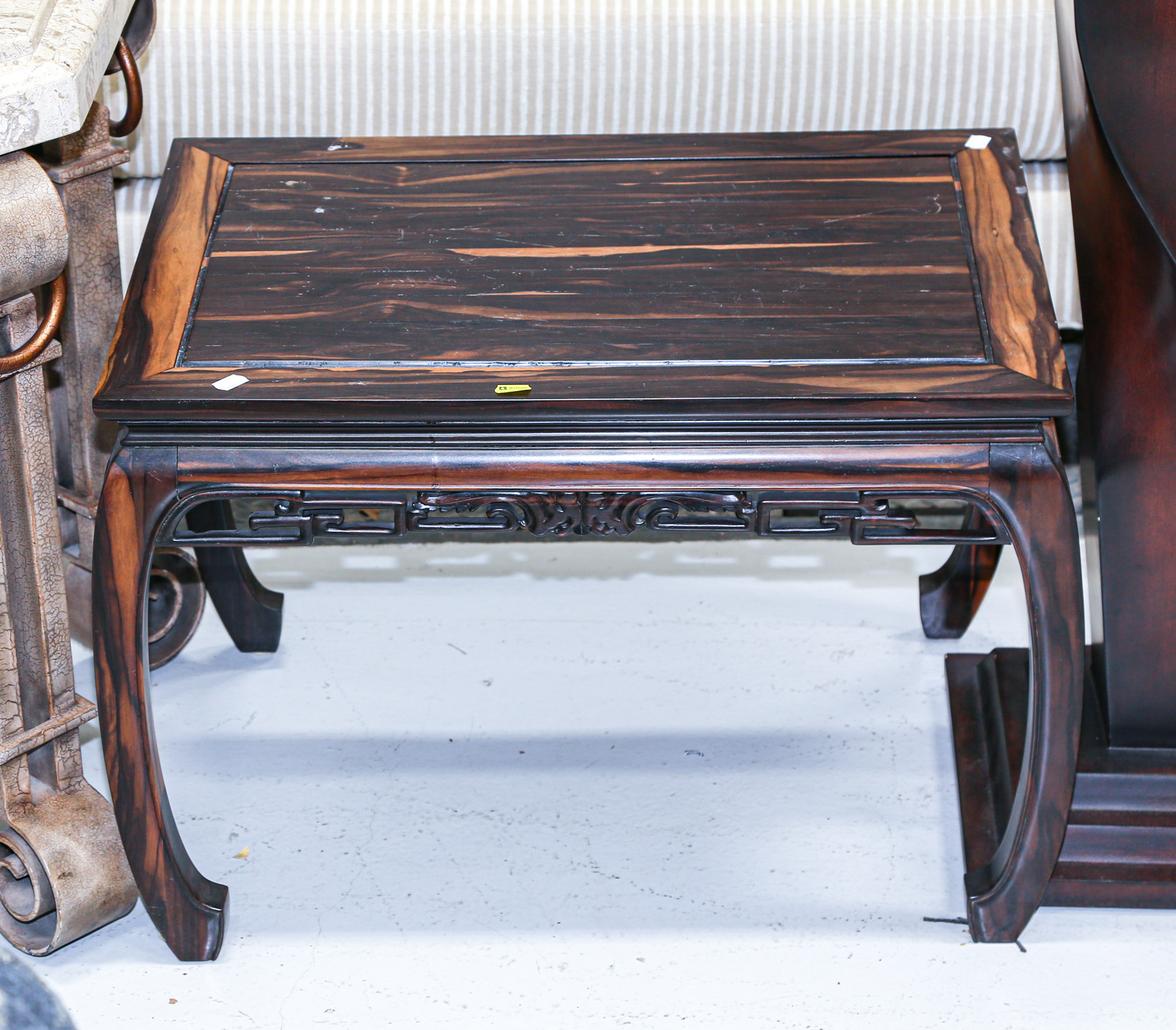 CHINESE END TABLE 20th century;