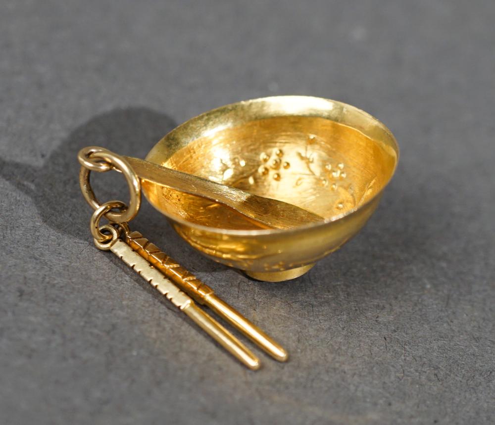 CHINESE EXPORT 18-KARAT YELLOW-GOLD