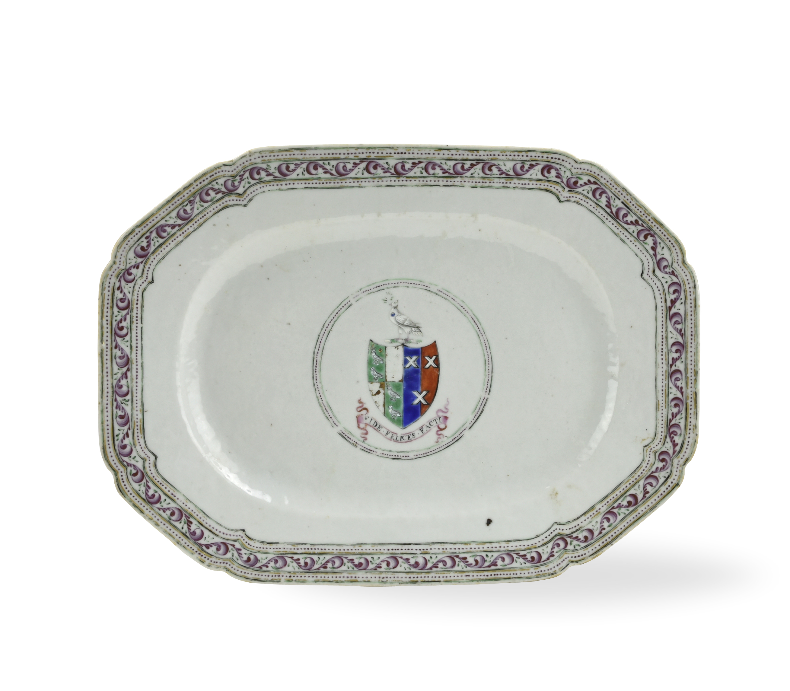 CHINESE EXPORT ARMORIAL PLATE, 18TH
