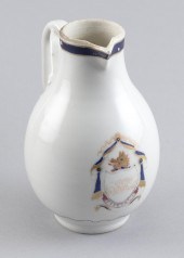 CHINESE EXPORT ARMORIAL PORCEL