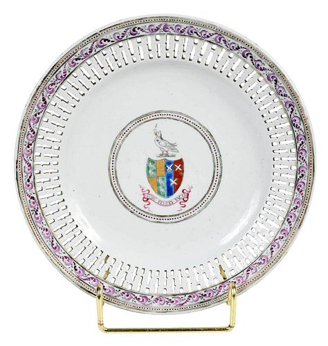CHINESE EXPORT ARMORIAL PORCELAIN
