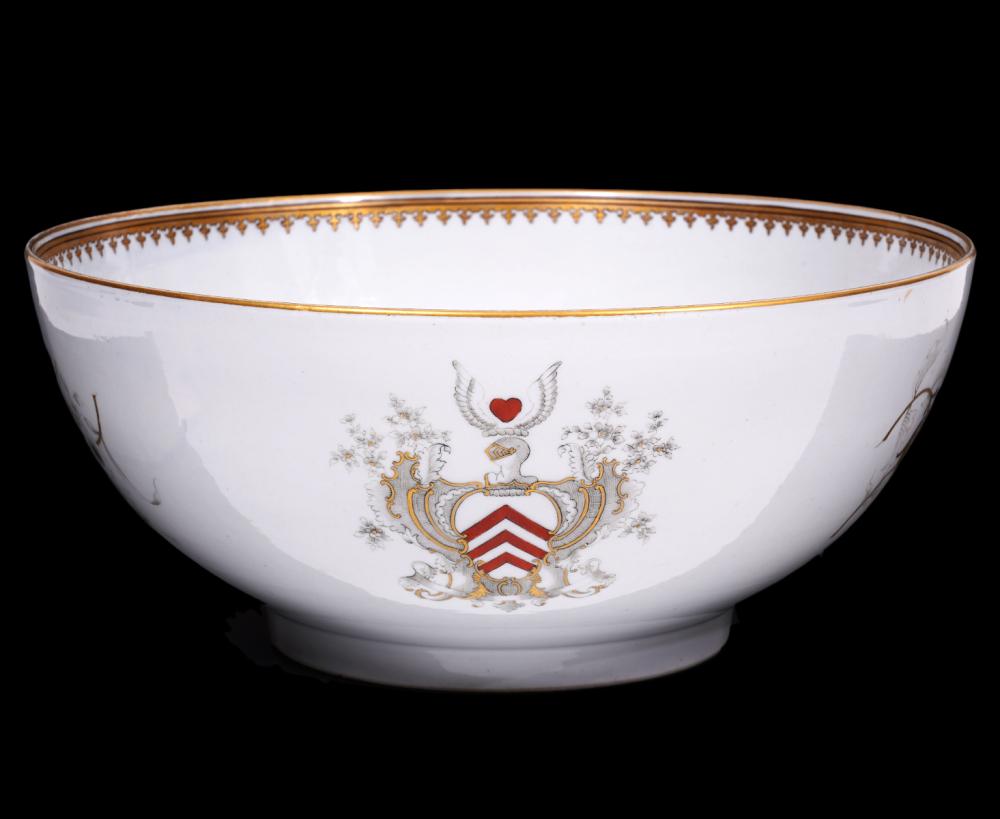CHINESE EXPORT ARMORIAL PUNCH