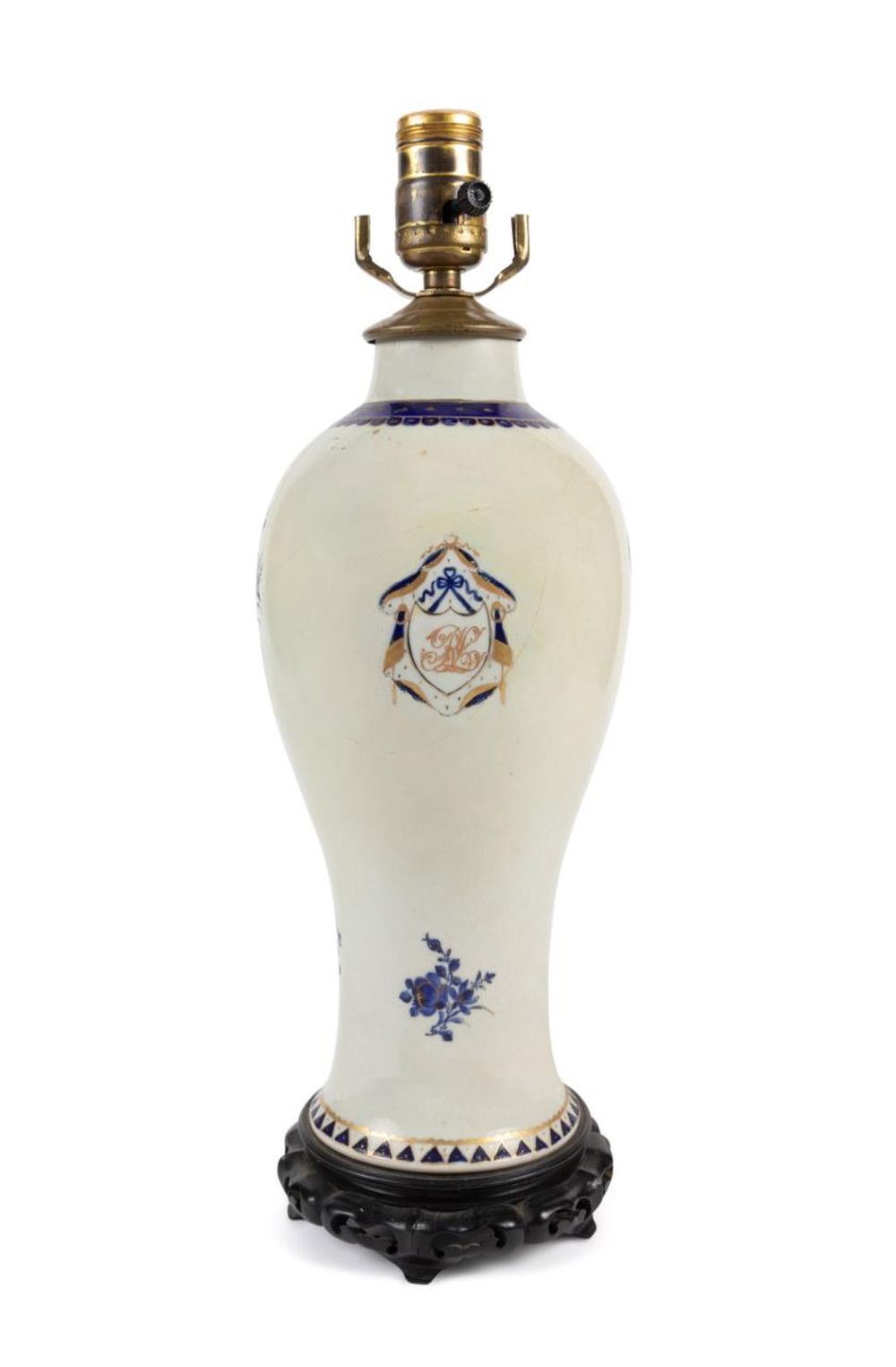 CHINESE EXPORT ARMORIAL URN MOUNTED