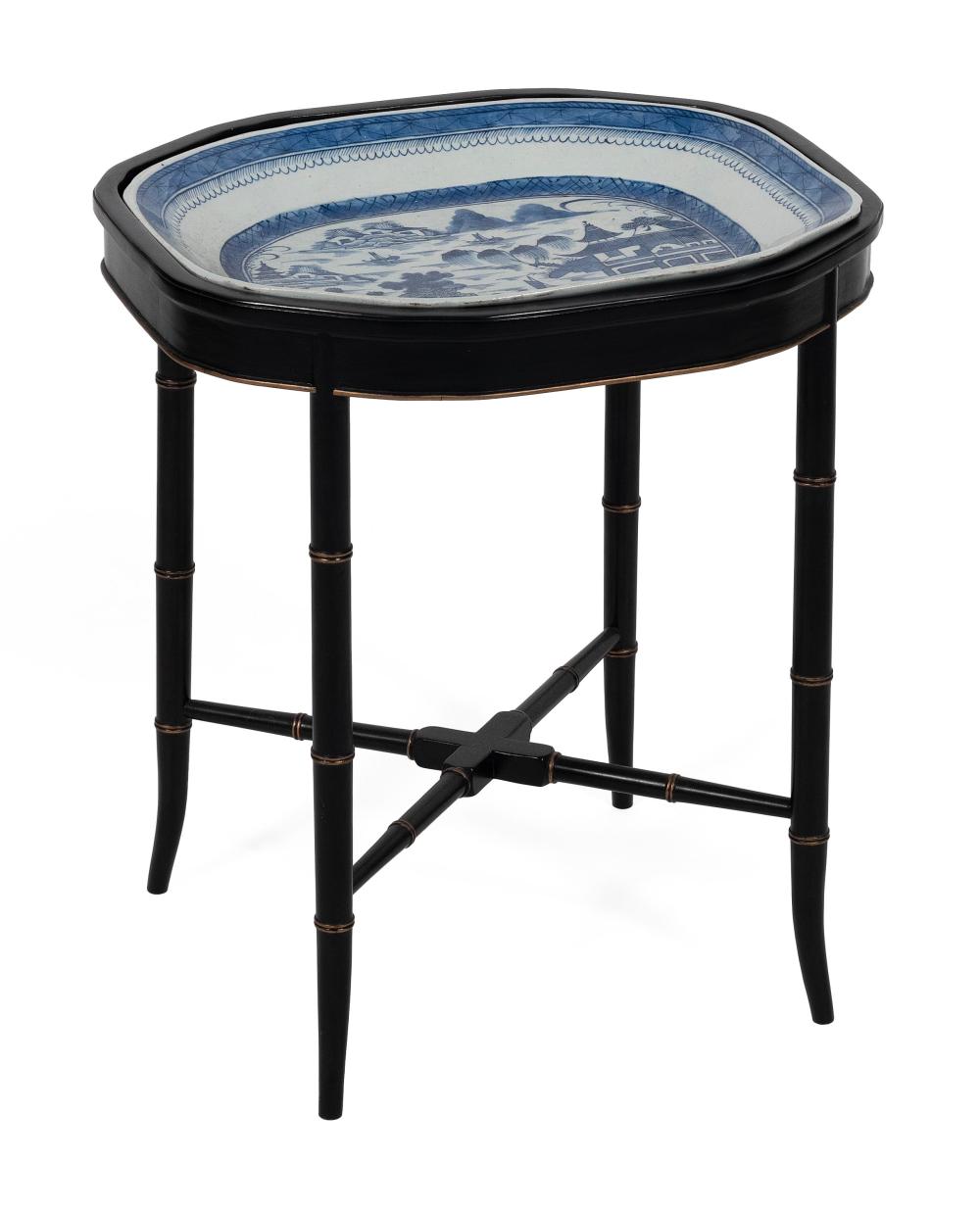 CHINESE EXPORT BLUE AND WHITE