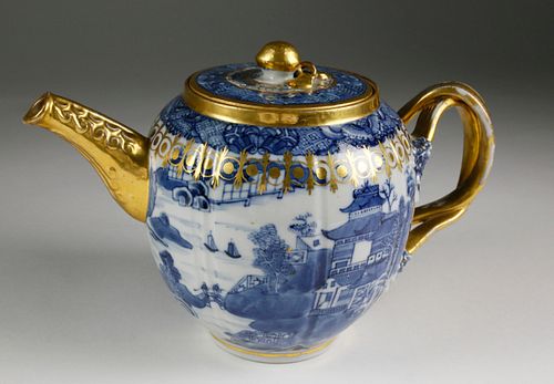 CHINESE EXPORT BLUE AND WHITE