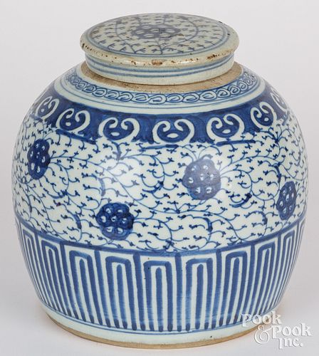 CHINESE EXPORT BLUE AND WHITE