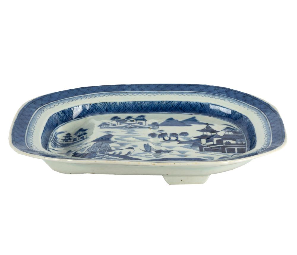 CHINESE EXPORT BLUE & WHITE