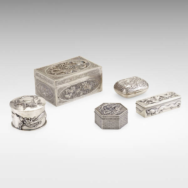 Chinese Export. Boxes with dragons,