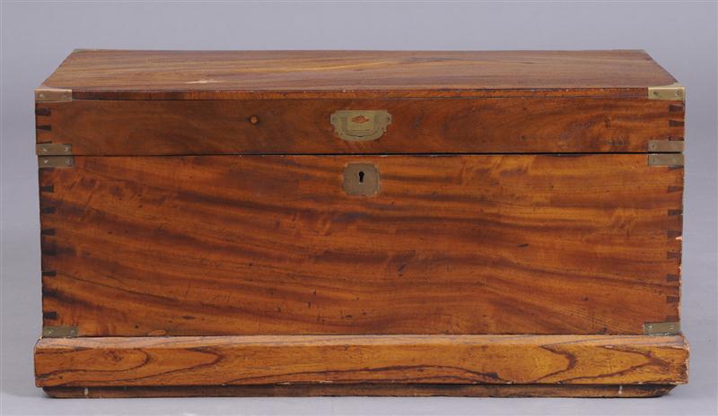 CHINESE EXPORT BRASS-MOUNTED