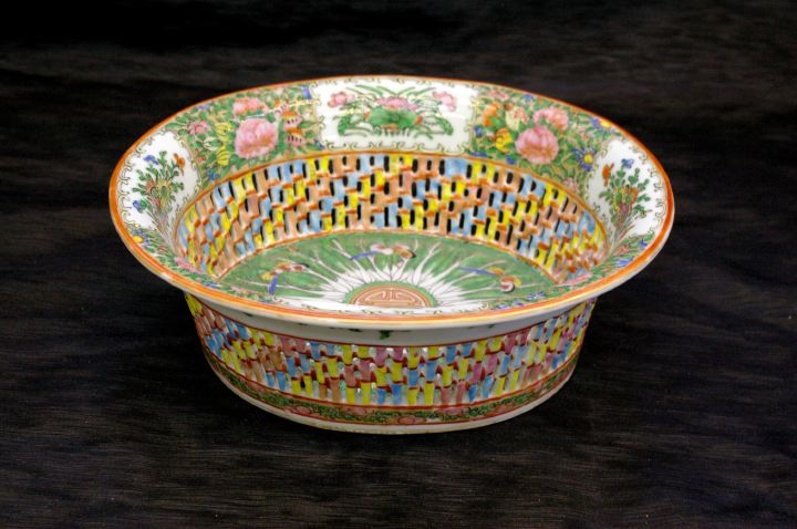 Chinese Export Brilliantly Enameled