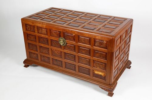 CHINESE EXPORT BURLWOOD PANELED