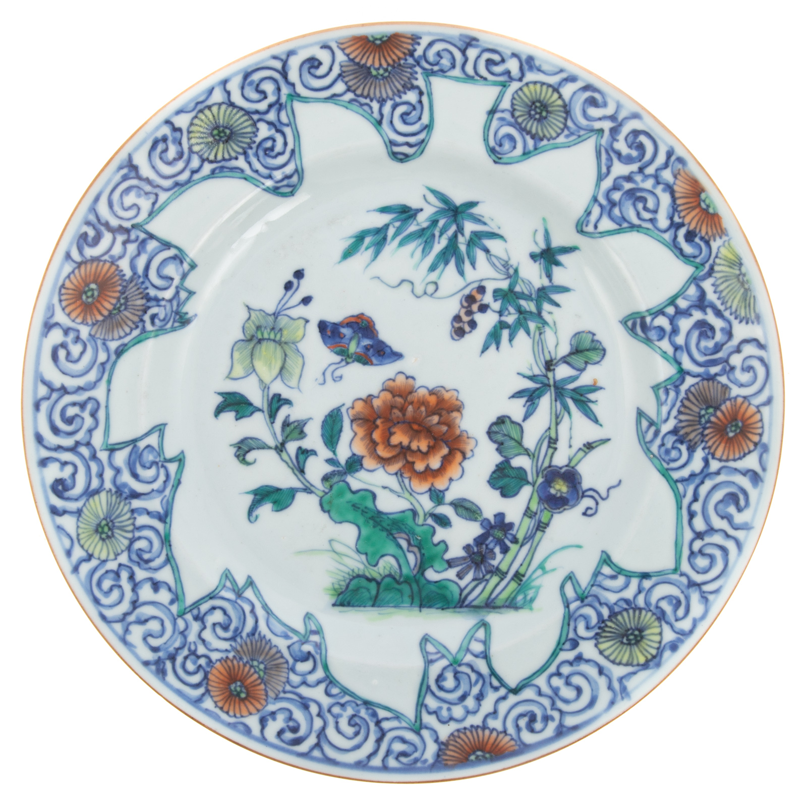CHINESE EXPORT DOUCAI PLATE Late
