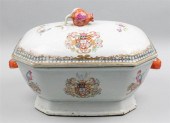 CHINESE EXPORT FAMILLE ROSE AR