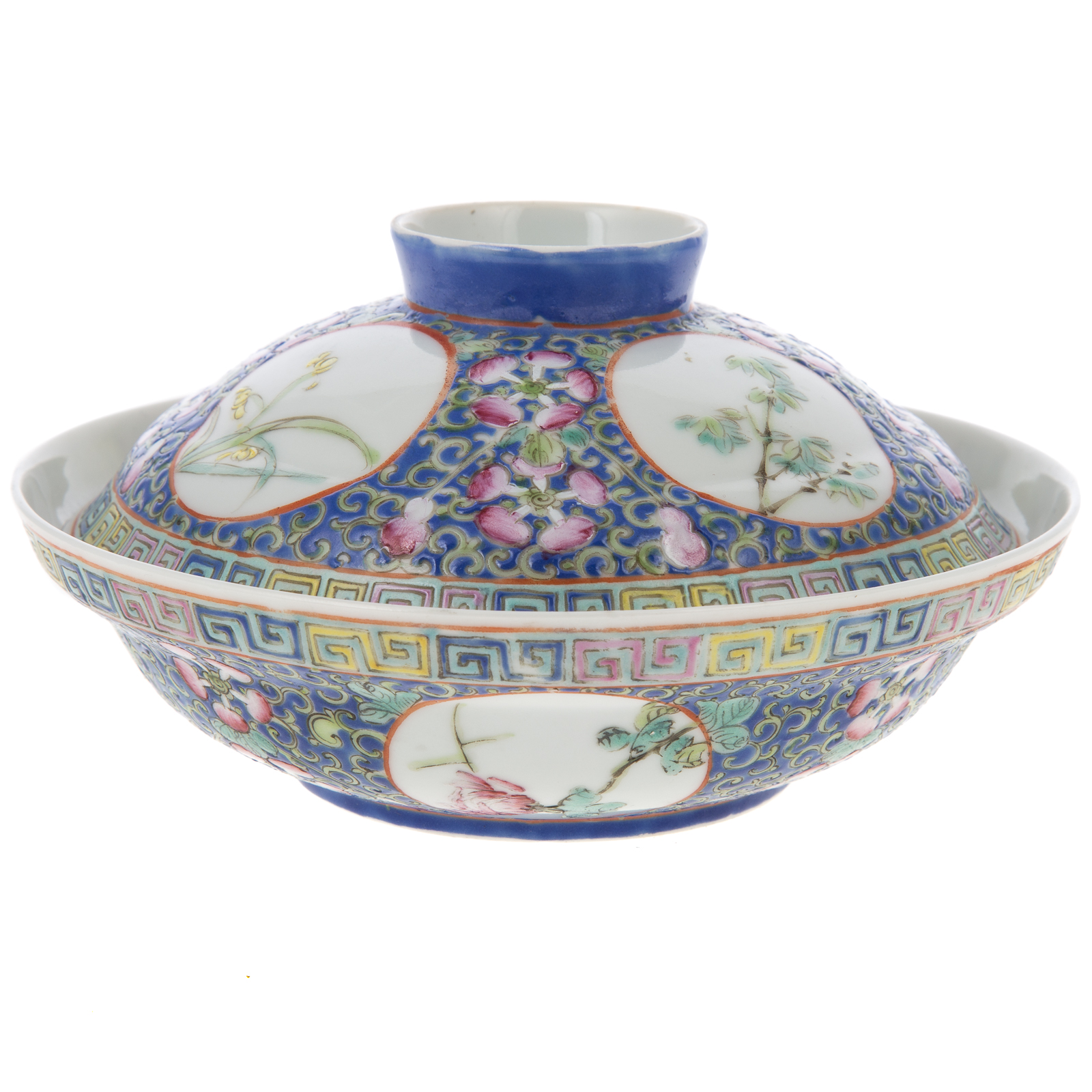CHINESE EXPORT FAMILLE ROSE COVERED