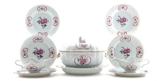 Chinese Export famille rose partial