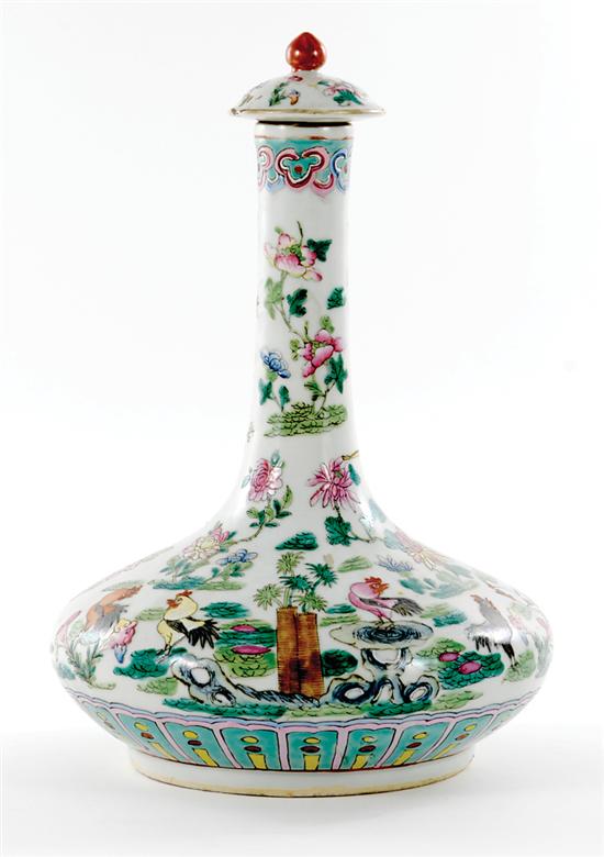 Chinese Export famille rose vase