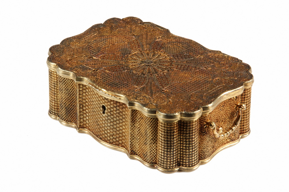 CHINESE EXPORT GILT SILVER LIDDED