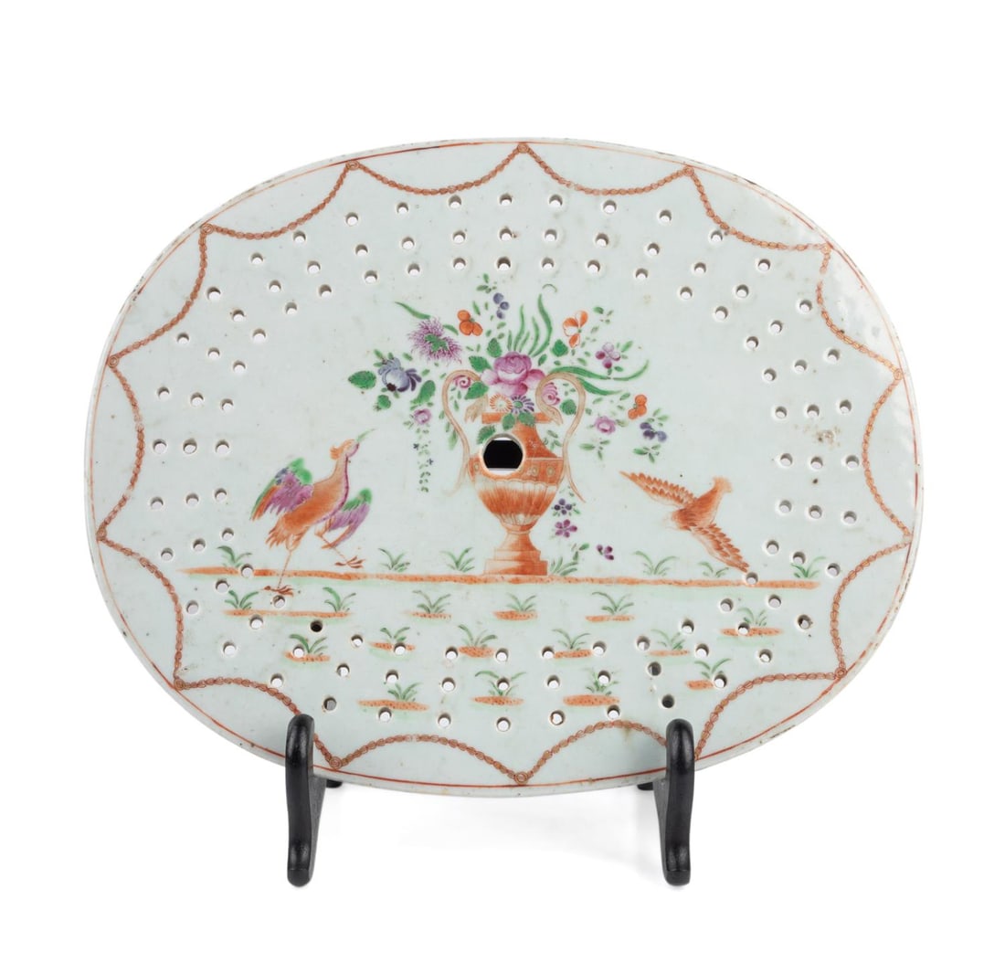 CHINESE EXPORT MAZARINE STRAINER,