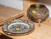 CHINESE EXPORT PLATES & BRONZE