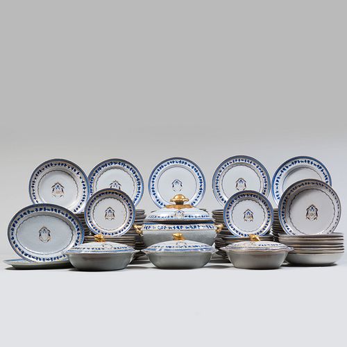 CHINESE EXPORT PORCELAIN ARMORIAL