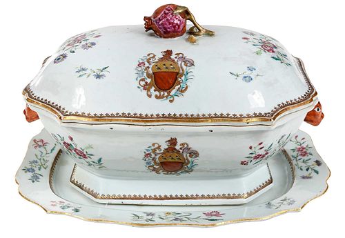 CHINESE EXPORT PORCELAIN ARMORIAL