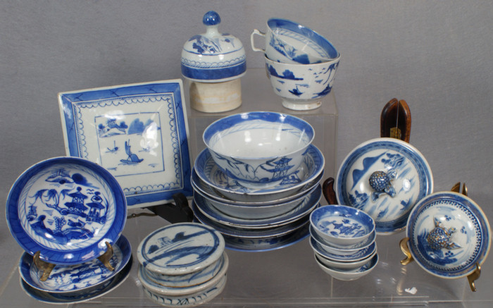 Chinese Export porcelain assorted