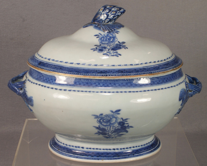 Chinese export porcelain blue and