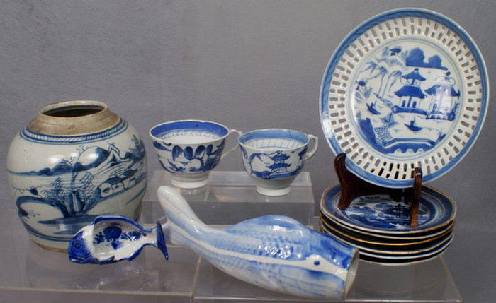 Chinese export porcelain blue and
