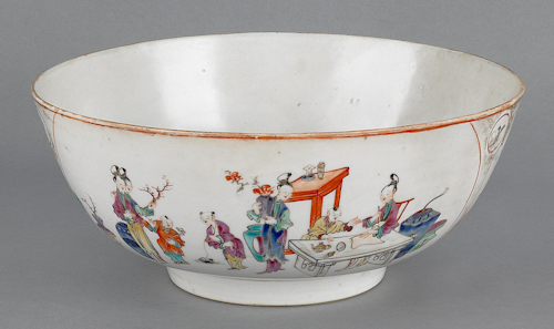 Chinese export porcelain bowl early