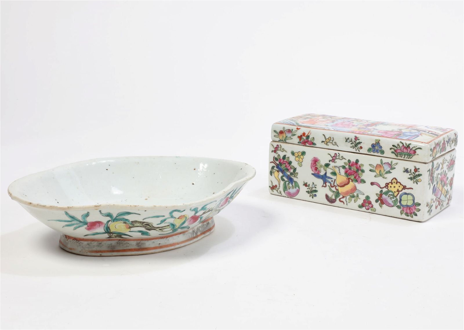 CHINESE EXPORT PORCELAIN FAMILLE