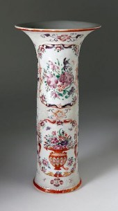 CHINESE EXPORT PORCELAIN FAMIL