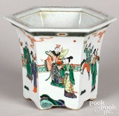 CHINESE EXPORT PORCELAIN FAMIL