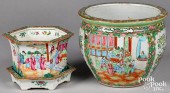 CHINESE EXPORT PORCELAIN FLOWE