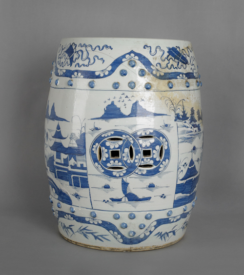 Chinese export porcelain garden