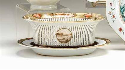 Chinese export porcelain gilt and