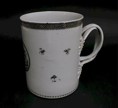 CHINESE EXPORT PORCELAIN LARGE