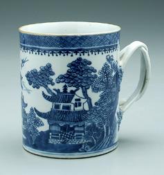 Chinese export porcelain mug,