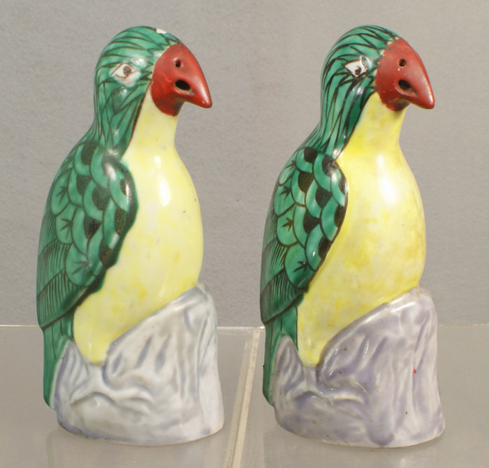 Chinese export porcelain pair of