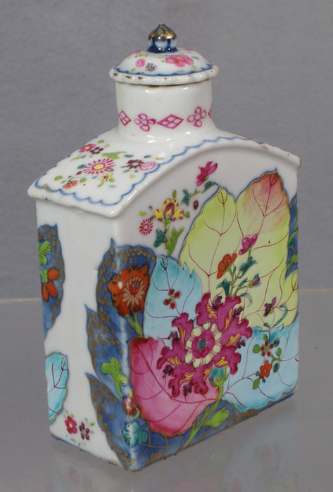 Chinese export porcelain tobacco