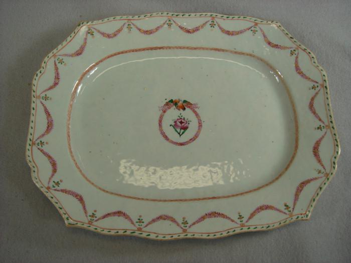 Chinese export porcelain tray, love